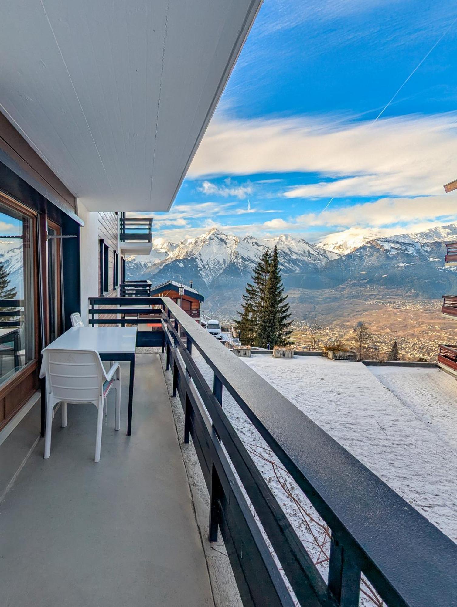Cosy Centered With Garden And View In Veysonnaz Daire Dış mekan fotoğraf
